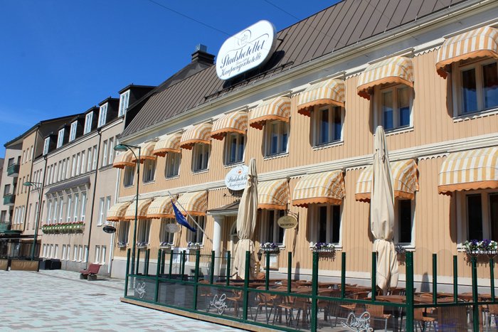 STADSHOTELLET - KAUPUNGINHOTELLI (Pietarsaari, Finland) - Hotel -  anmeldelser - sammenligning af priser - Tripadvisor