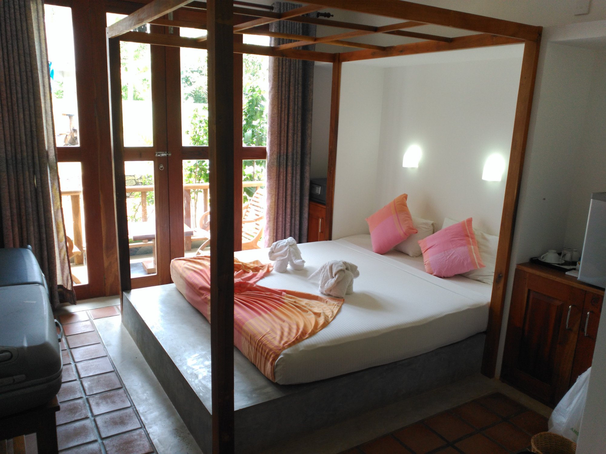 Hotel photo 3 of Handagedara Resort.