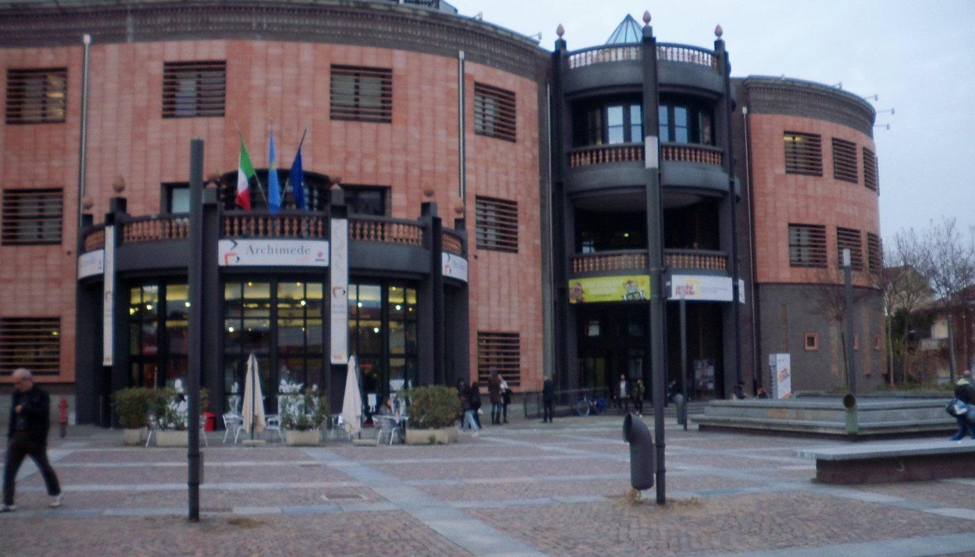 Biblioteca Archimede di Settimo Torinese - 세티모 토리네세 - Biblioteca Archimede di Settimo Torinese의 리뷰 - 트립어드바이저