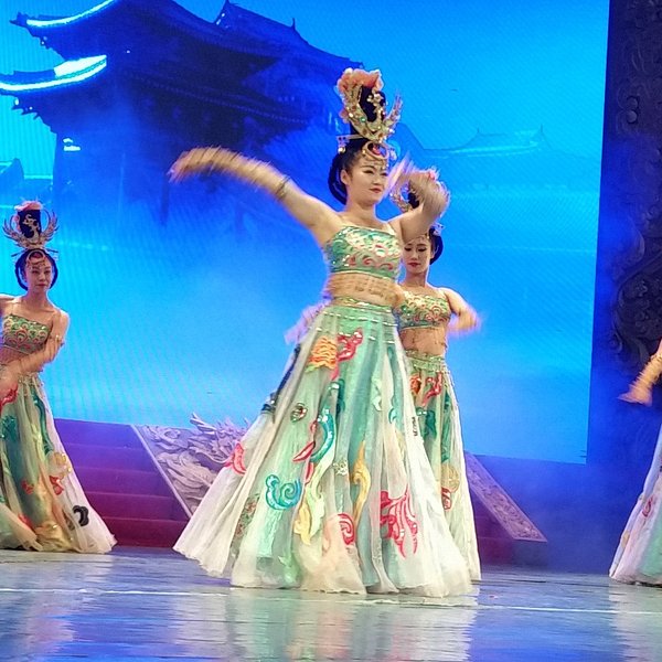 Tang Dynasty Show (Xi'an) - 2022 All You Need to Know BEFORE You Go ...