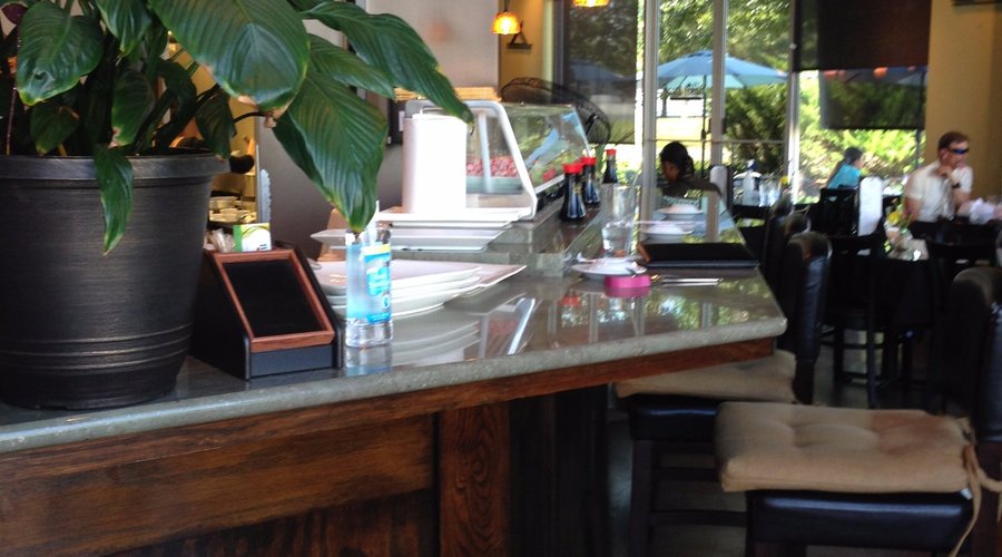 The Basil Leaf Thai&Sushi Restaurant