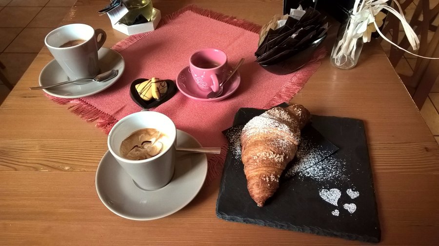 Brioches, caffè