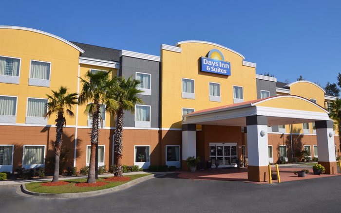 DAYS INN & SUITES BY WYNDHAM SAVANNAH NORTH I-95 - Updated 2024 Prices ...