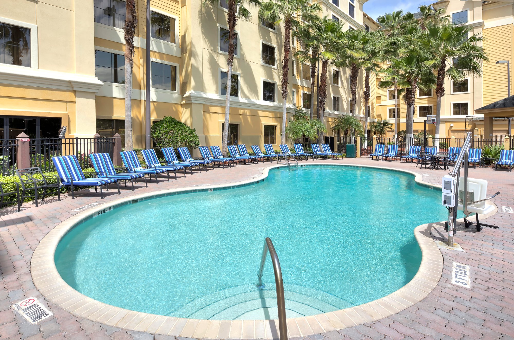 Hotel photo 20 of StaySky Suites I-Drive Orlando.