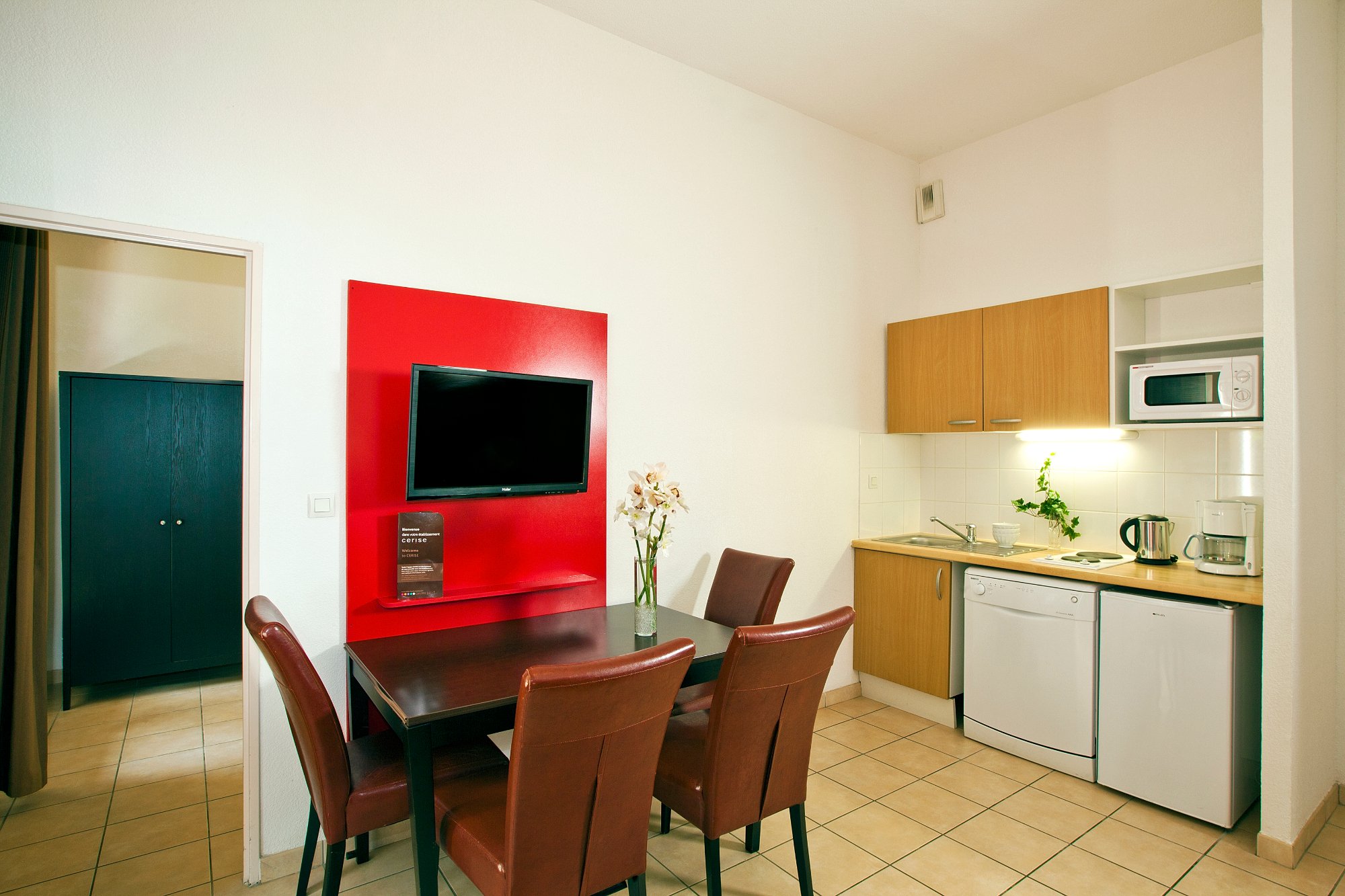 Hotel photo 38 of CERISE Carcassonne Sud.