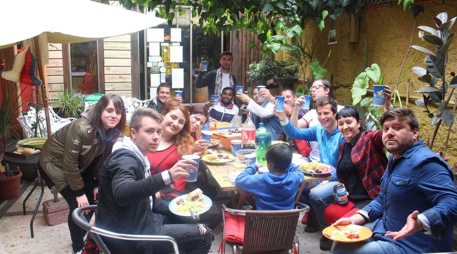 Staff Los Insolentes with our guests celebrating National Holidays