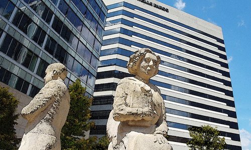 Literary greats Welty, Faulkner & Wright, immortalized in stone in downtown Jackson.