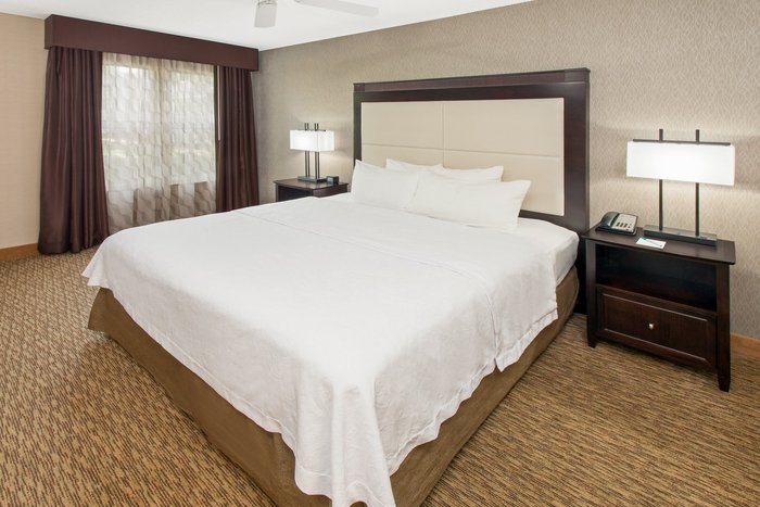 Homewood Suites by Hilton Lafayette - hotel rooms