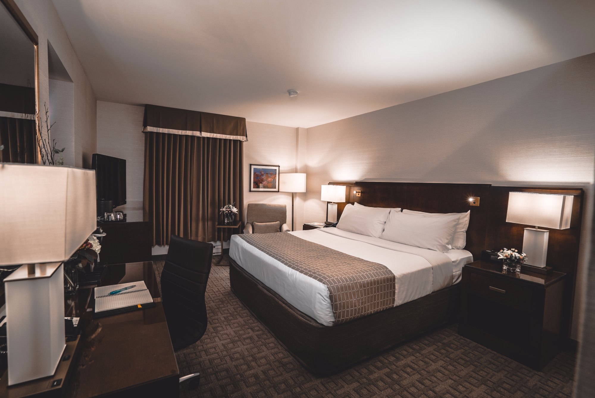 Lord Elgin Hotel by null
