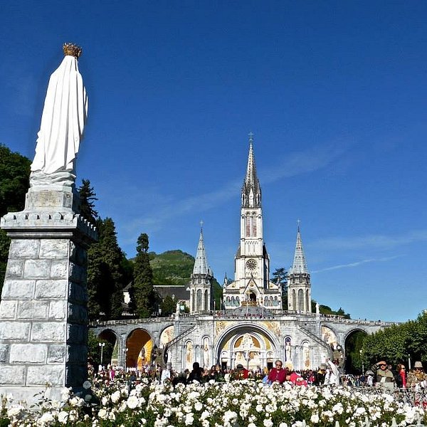 Grotte de Massabielle, Lourdes