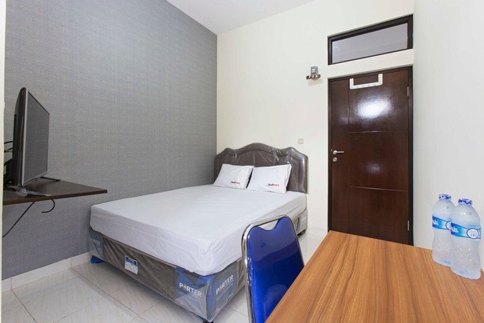 REDDOORZ @ KELAPA GADING PERMAI - Prices & Guest house Reviews (Jakarta ...