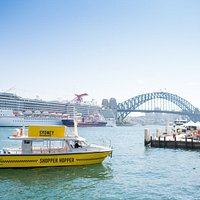 Shopper Hopper arriving at Circular Quay departure wharf