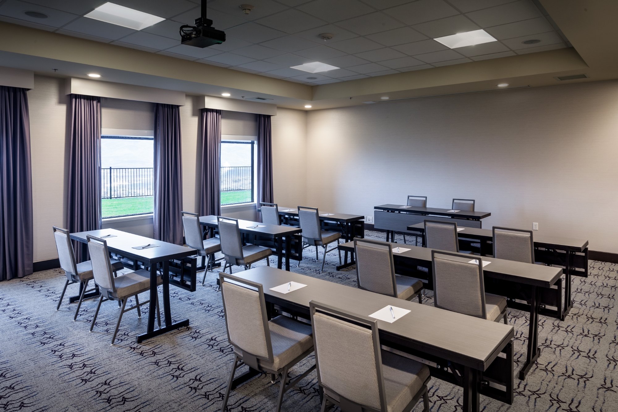 Hotel photo 11 of Hampton Inn Lewiston.