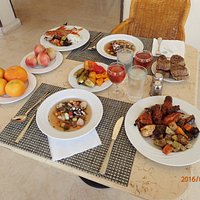 наш "комплексный" обед. ОЧЕНЬ ВКУСНО !