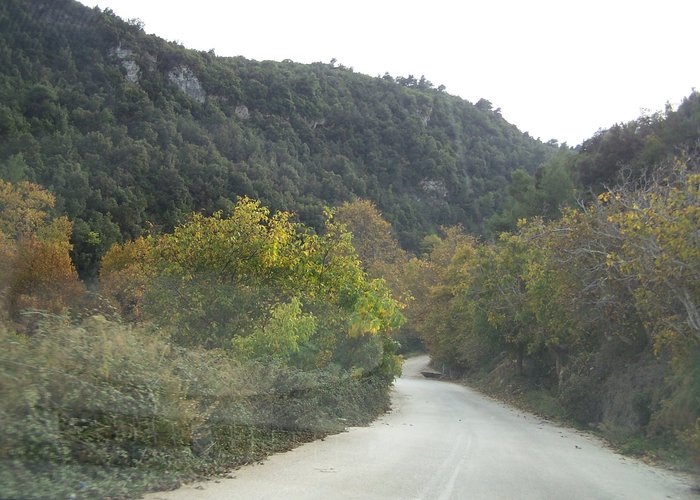 Η διαδρομή για Κρυονέρι