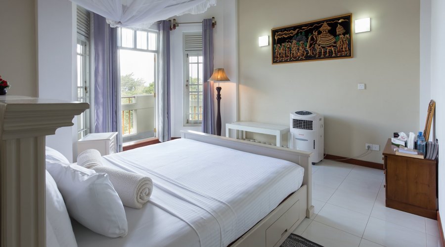 TRIPLE ROOM WITH MOUNTAIN VIEW