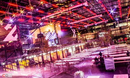 Boxpark Croydon by night - photo by Wesley Baker (CDNzine)