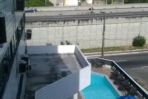 Piscina e praia