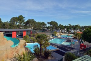 Pool und Strand