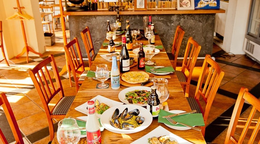table seating