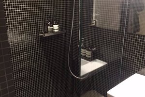 Room & Suite