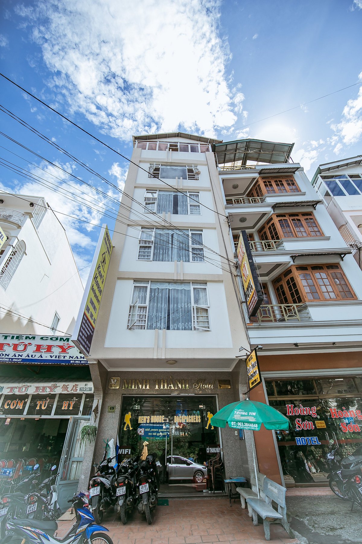 Ken&#39;s House Backpackers Downtown 2, hotell i Da Lat
