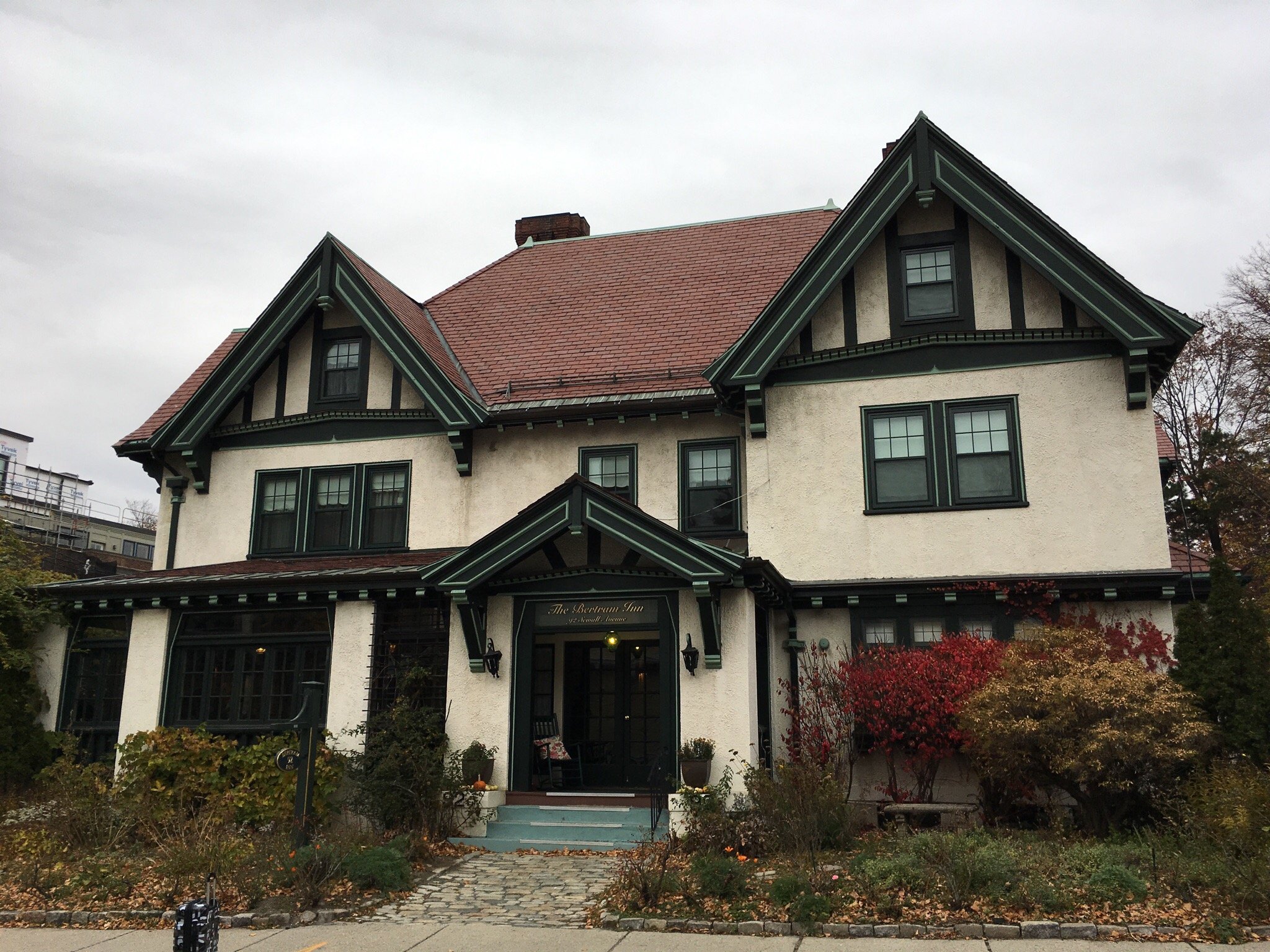 THE BERTRAM INN (Brookline, MA): Opiniones Y Fotos Del B&b