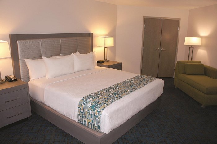 La Quinta Inn & Suites by Wyndham St. Paul-Woodbury