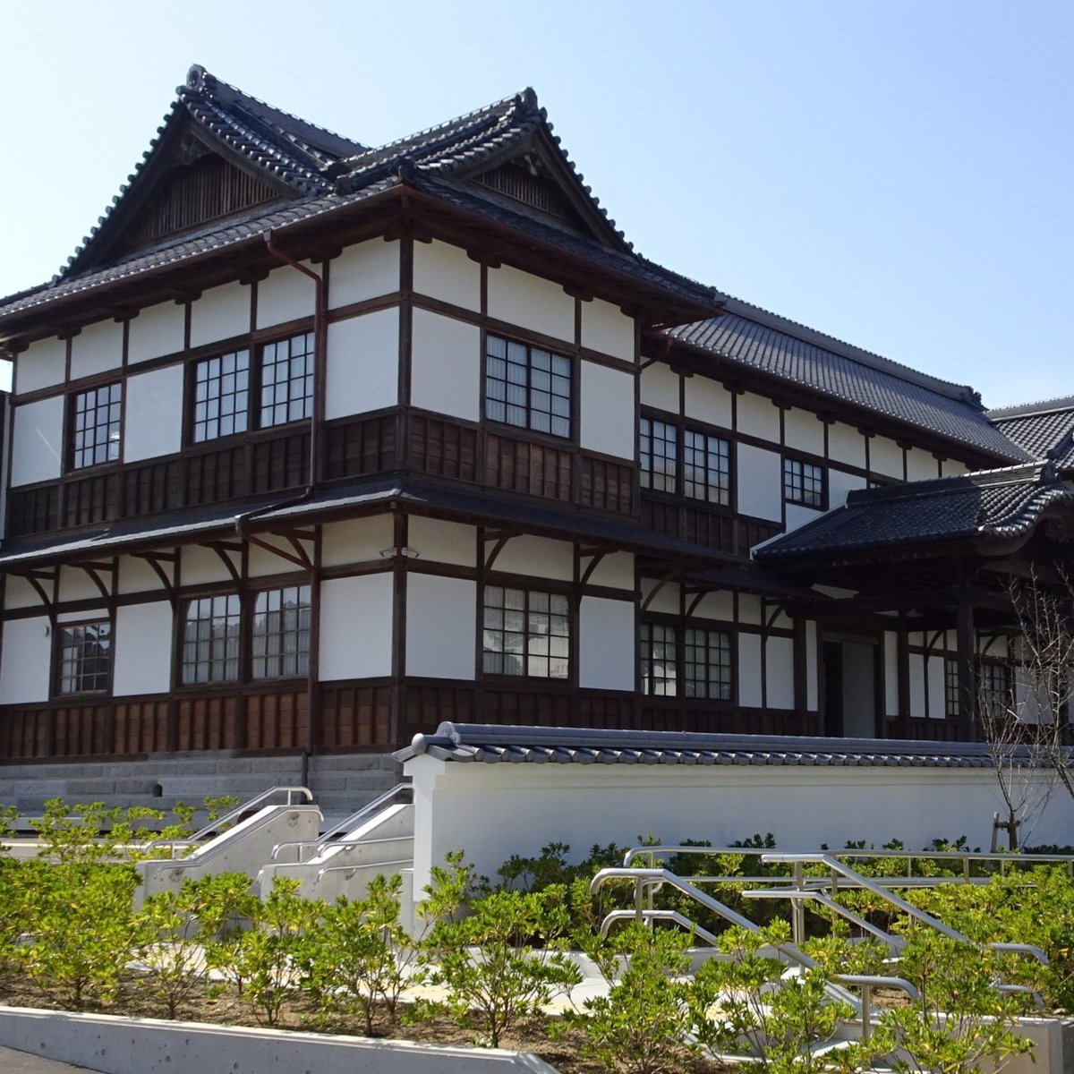 Former Wakayama Prefectural Conference Bldg. (Iwade) Aktuelle 2021