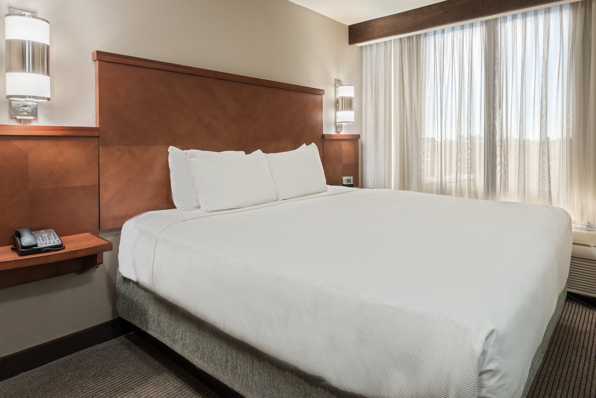 Hotel photo 4 of Hyatt Place Boston/Medford.