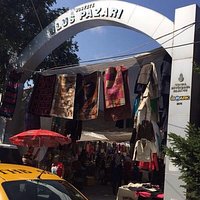 Bu pazarda herşey var...