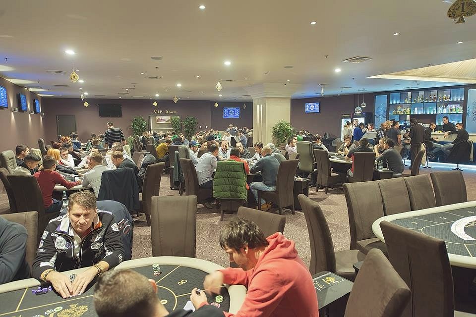 cabin Achieve Oops Rounders Poker Lounge (Cluj-Napoca) - All You Need to Know BEFORE You Go
