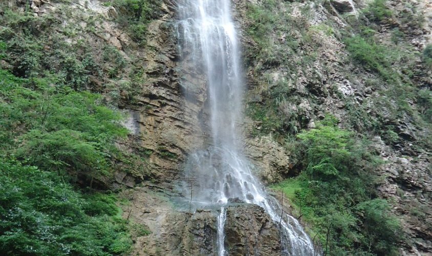 водопад