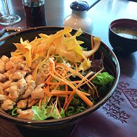 Menù ejecutivo del Día! Con bebida, miso, principal y Ochá