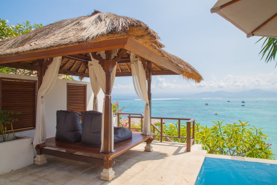 lembongan beach villas resort