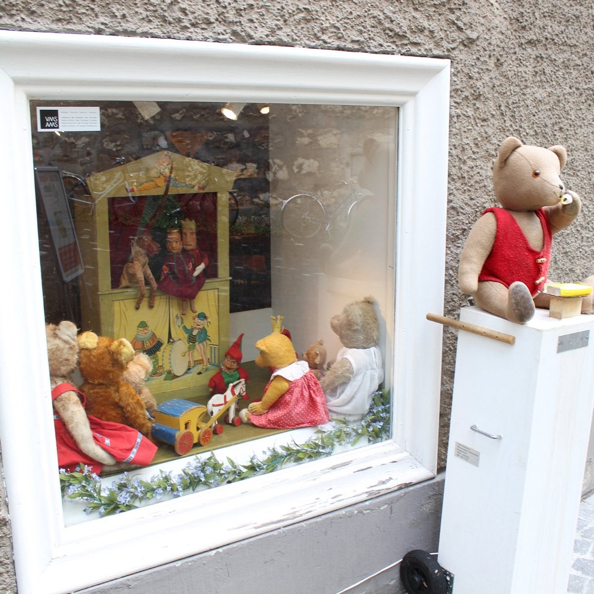 Teddy Bear Love: Teddy Bear Museum, Baden · Seema