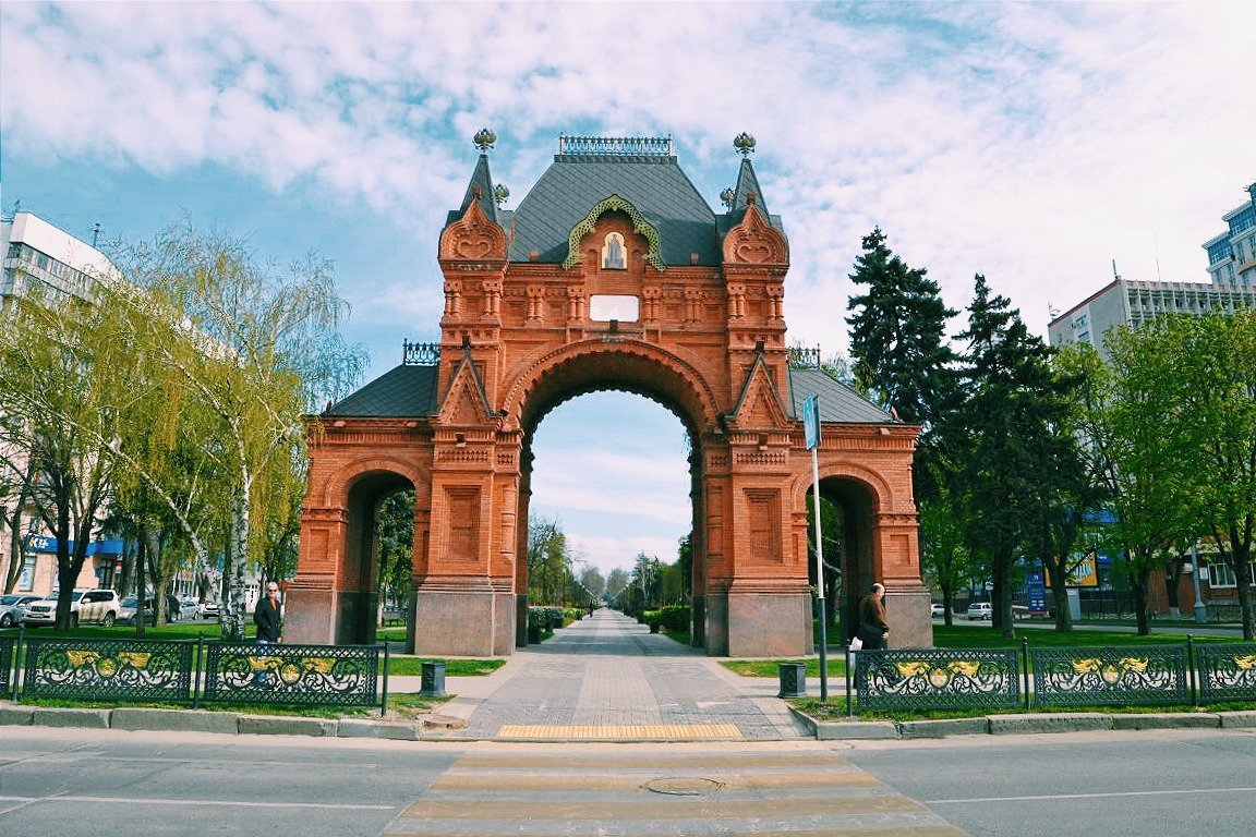 Александровская Триумфальная арка (царские ворота), Краснодар