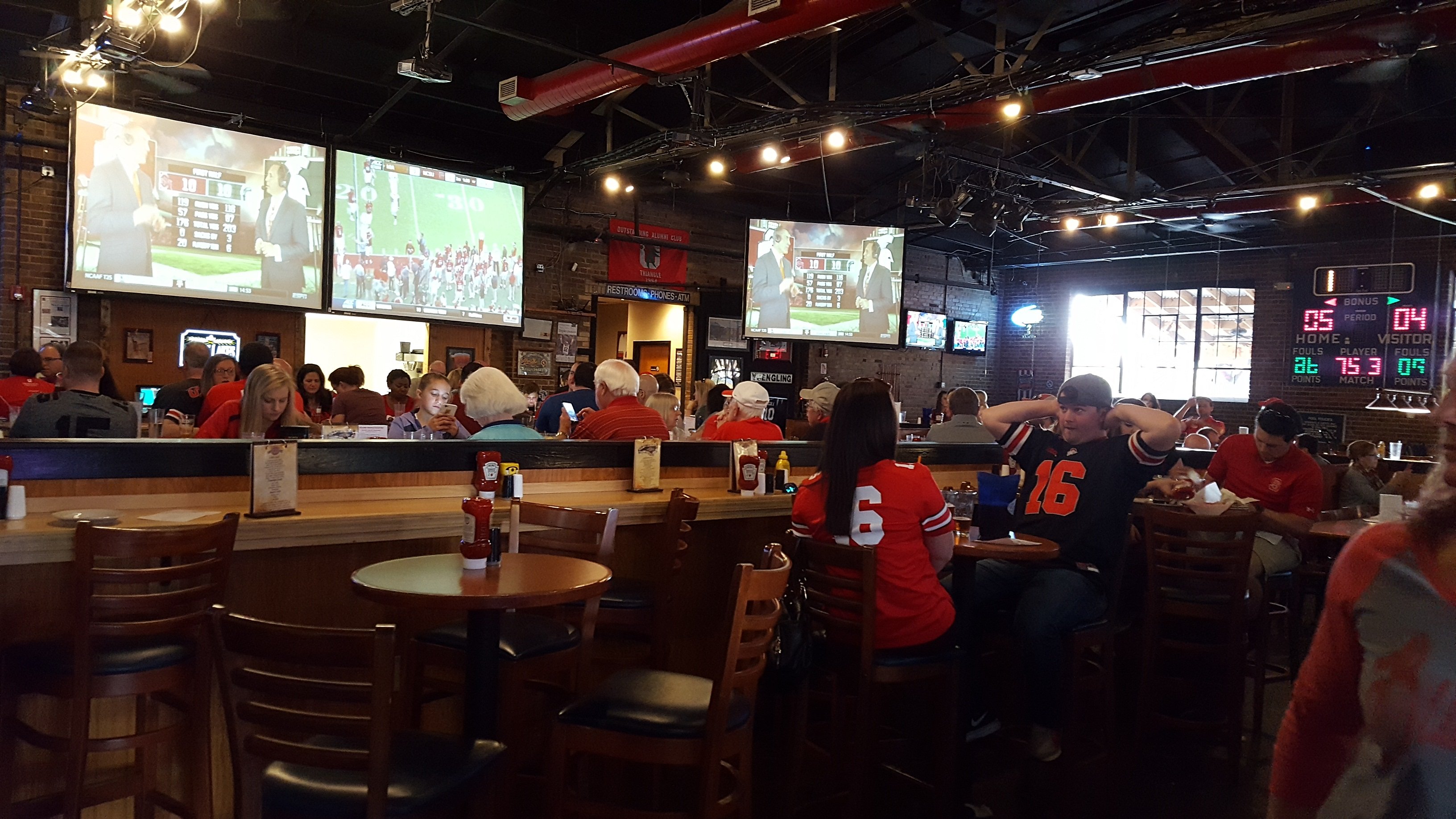 2022 Brickhouse Sports Bar And Grille   20161119 135054 Largejpg 