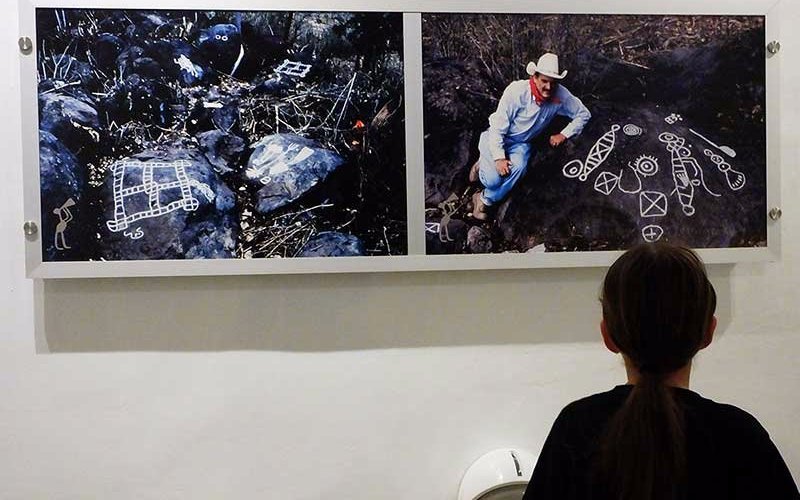 Photos by Natgeo. Photo on right shows Archaelogist Joe Mountjoy at work.
