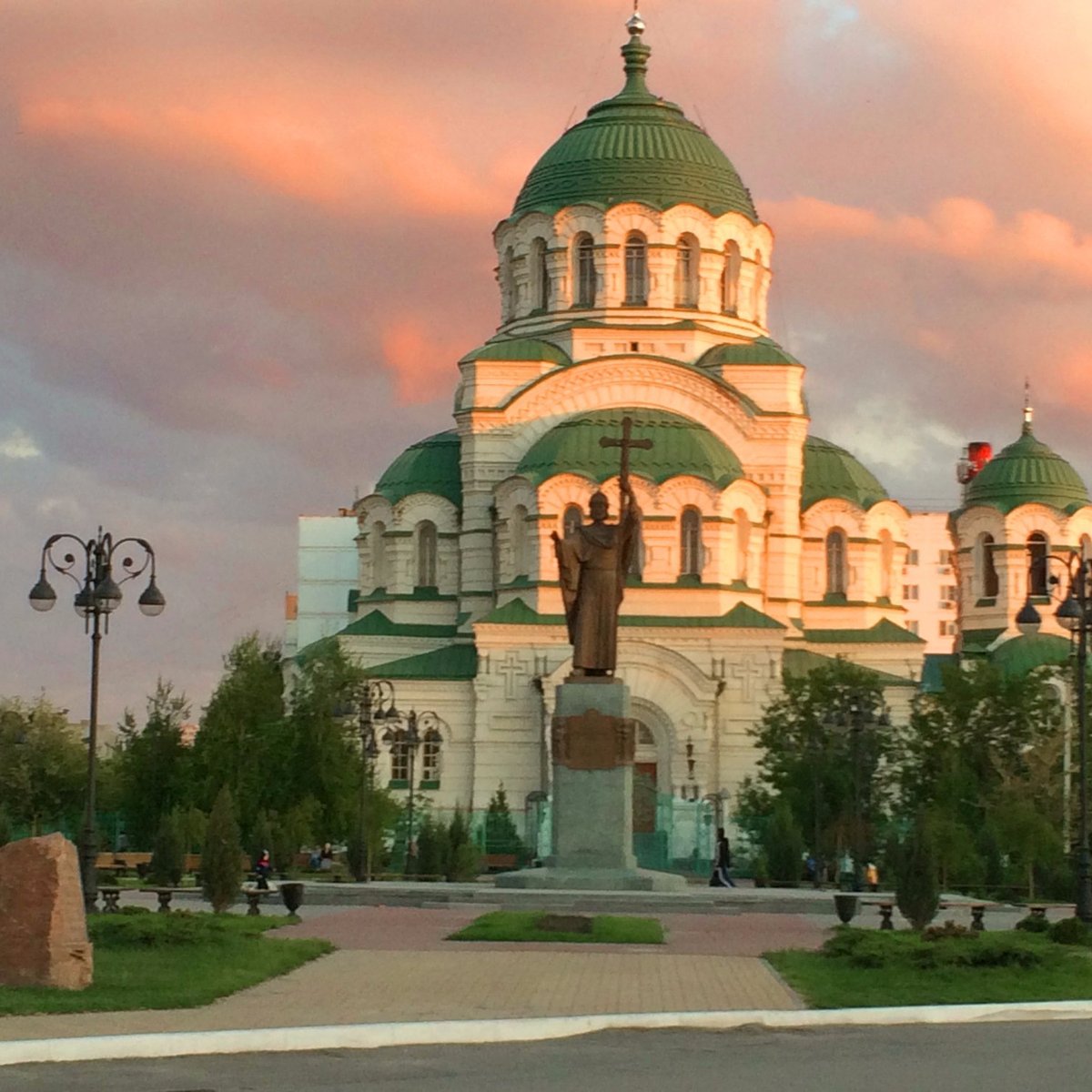 Церковь св Владимира Астрахань