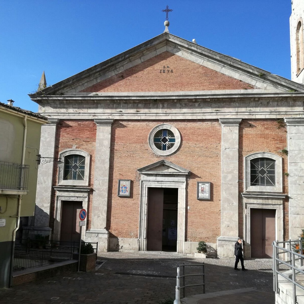 Basilica Pontificia di Santa Maria del Carmine (Avigliano) - All You ...