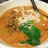 担々麺、おいしかった。