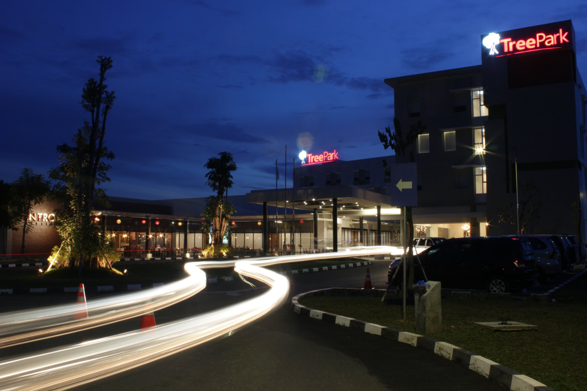 THE 10 BEST Banjarmasin Hotel Deals (Jul 2022) - Tripadvisor