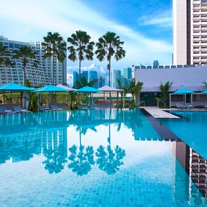 Pan Pacific Singapore in Singapore, image may contain: Hotel, Resort, Pool, City