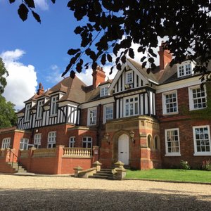 Healing Manor Hotel in Kirmington