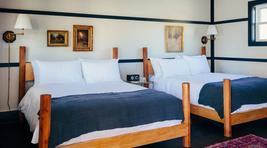 Double Queen Room