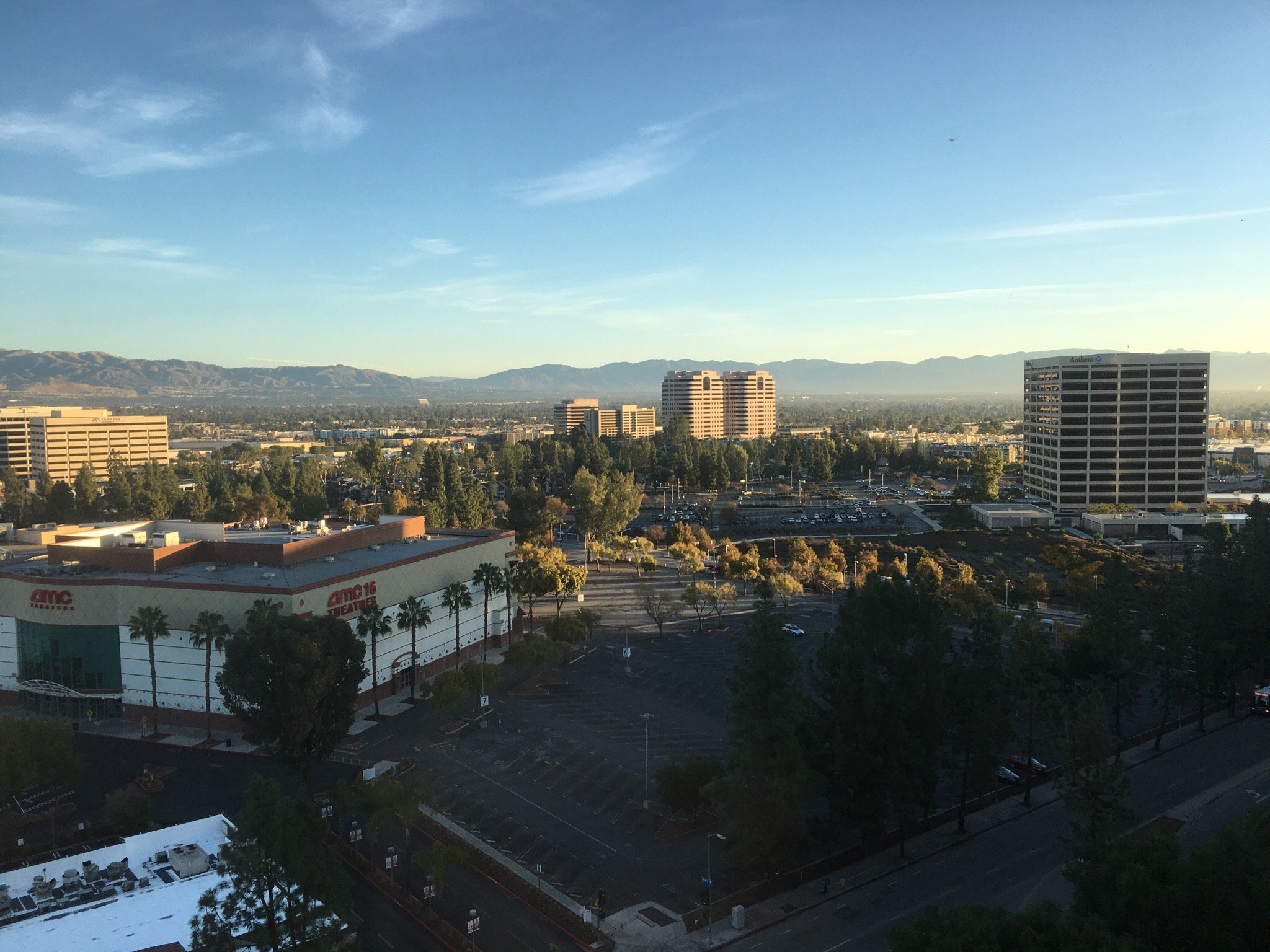 WARNER CENTER MARRIOTT WOODLAND HILLS Updated 2022 Prices & Hotel