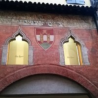Casa Simoni in Contrada Maggiore