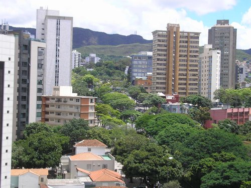 Conheça as melhores trilhas de Belo Horizonte