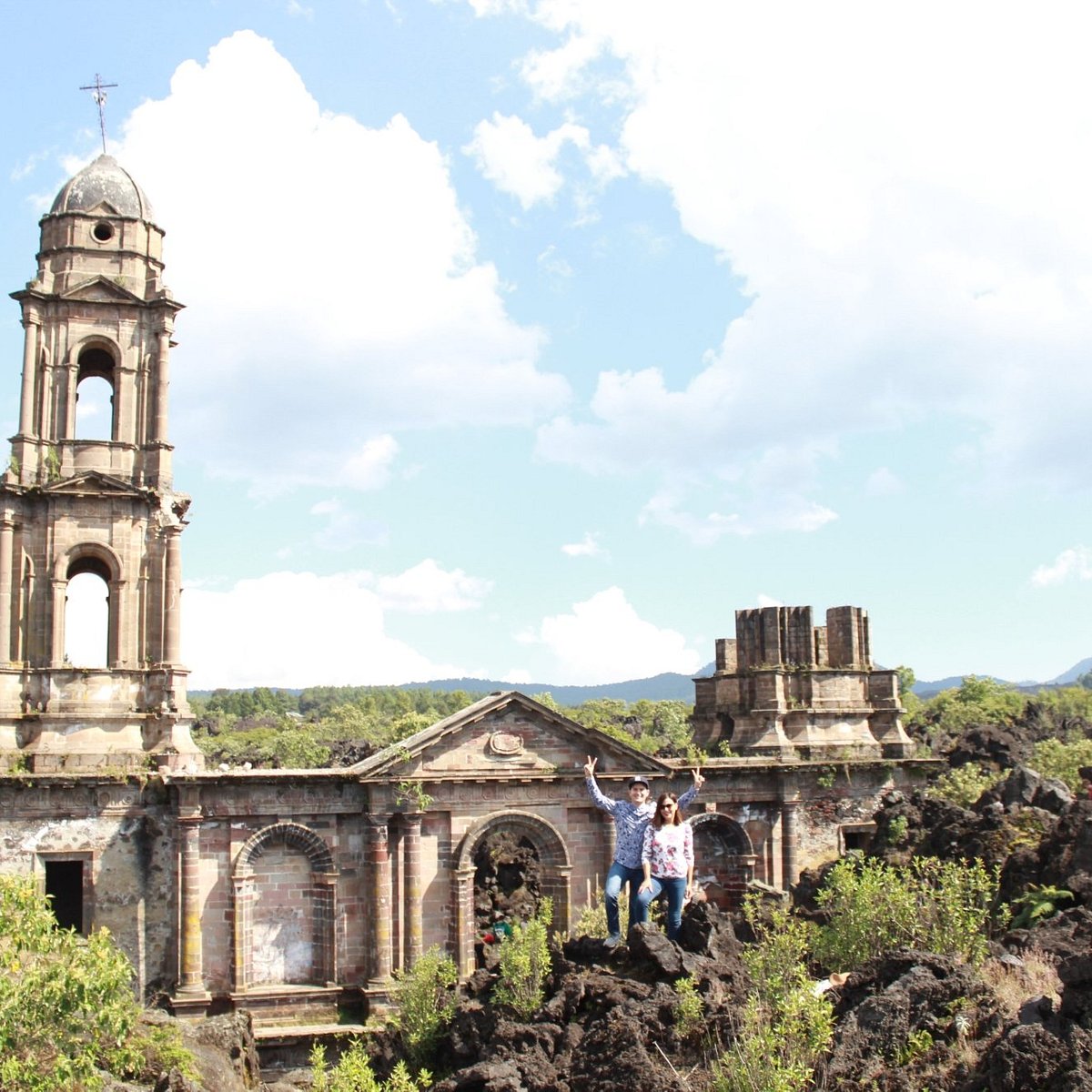 Antigua Iglesia de San Juan Parangaricutiro, Angahuan